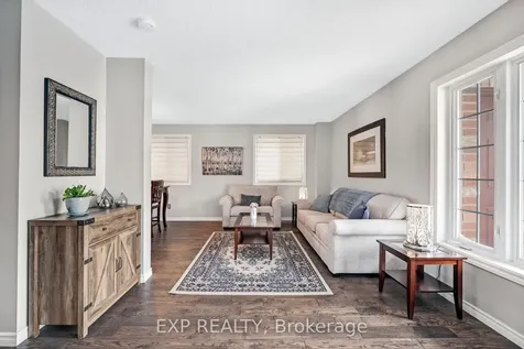 228 Mapleton Avenue S Barrie ON L4N 8T3