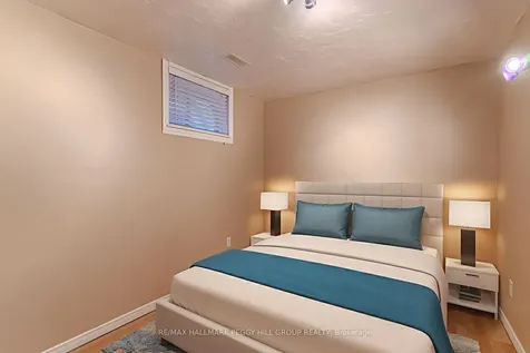 172 Sundew Drive Barrie ON L4N 9M9