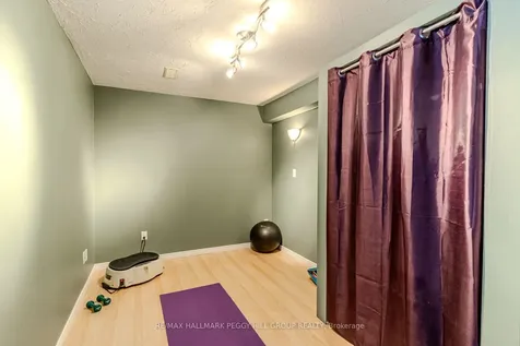 172 Sundew Drive Barrie ON L4N 9M9