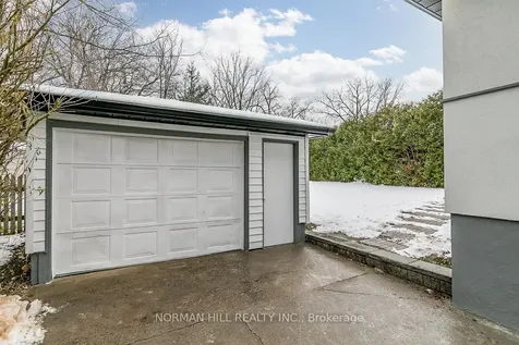 72 Cumberland Street Barrie ON L4N 2P6