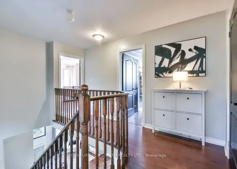 63 The Queensway N/a Barrie ON L4M 7J3