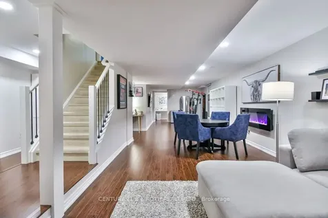 63 The Queensway N/a Barrie ON L4M 7J3