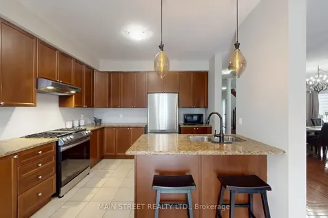 58 Tudor Crescent Barrie ON L4M 0A7