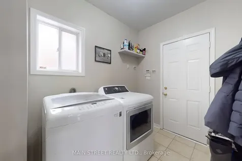 58 Tudor Crescent Barrie ON L4M 0A7