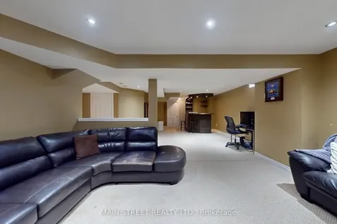 58 Tudor Crescent Barrie ON L4M 0A7