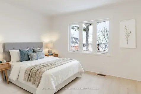 199 Durham Avenue Barrie ON L9J 0Z5