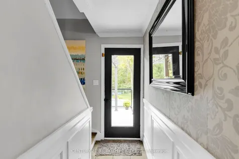 14 Street Vincent Street Barrie ON L4M 3Y2