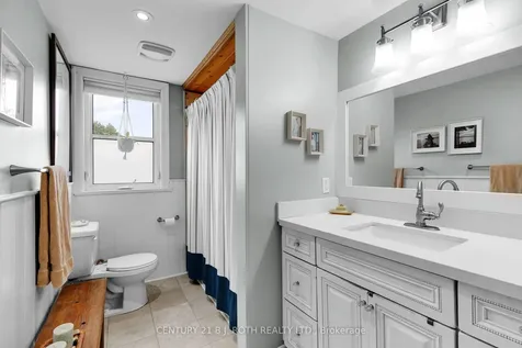 14 Street Vincent Street Barrie ON L4M 3Y2