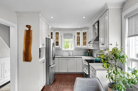 14 Street Vincent Street Barrie ON L4M 3Y2