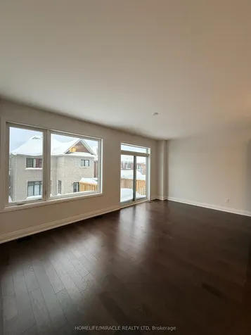 20 Sweet Cicely Street Springwater ON L9X 2C7