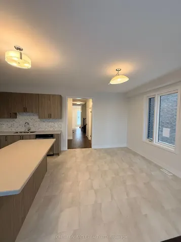 20 Sweet Cicely Street Springwater ON L9X 2C7