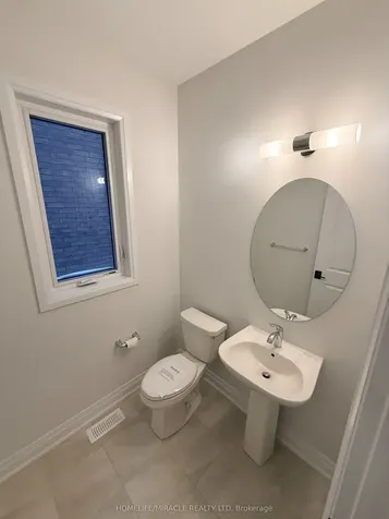 20 Sweet Cicely Street Springwater ON L9X 2C7