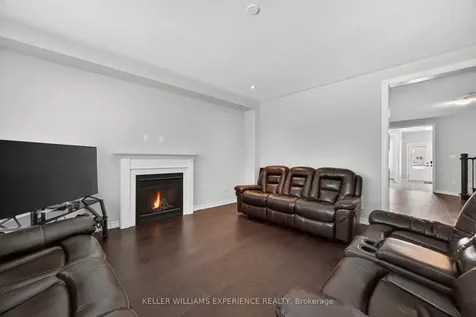 35 Muirfield Drive Barrie ON L4N 6J9