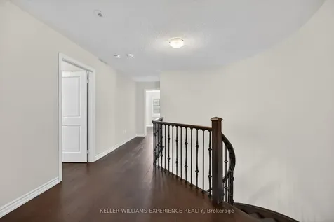 35 Muirfield Drive Barrie ON L4N 6J9