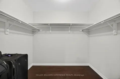 35 Muirfield Drive Barrie ON L4N 6J9