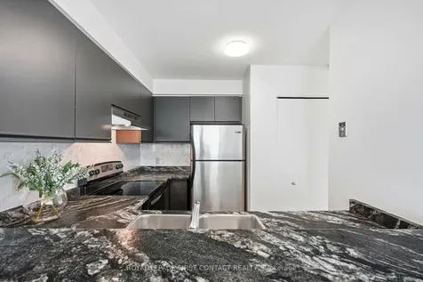 140 Dunlop Street E Barrie ON L4M 6H9