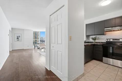 140 Dunlop Street E Barrie ON L4M 6H9