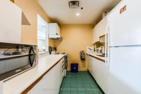 140 Dunlop Street E Barrie ON L4M 6H9