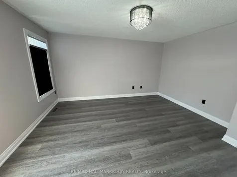 49 Catherine Drive Barrie ON L4N 0Y5