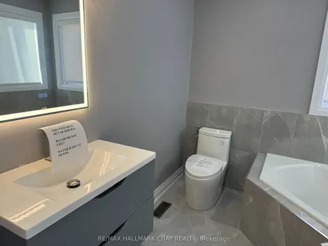 49 Catherine Drive Barrie ON L4N 0Y5