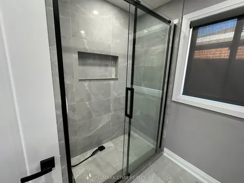 49 Catherine Drive Barrie ON L4N 0Y5