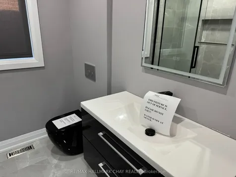 49 Catherine Drive Barrie ON L4N 0Y5