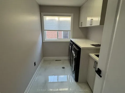 49 Catherine Drive Barrie ON L4N 0Y5