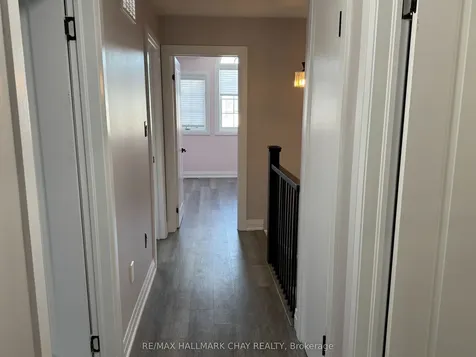 49 Catherine Drive Barrie ON L4N 0Y5