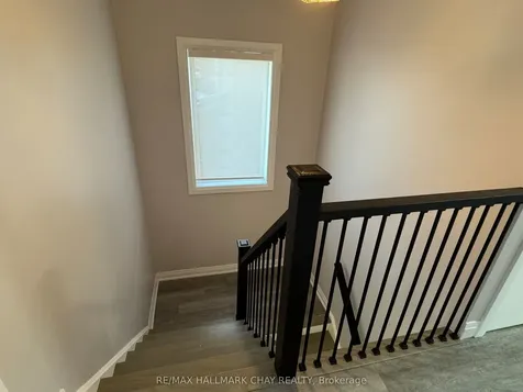 49 Catherine Drive Barrie ON L4N 0Y5