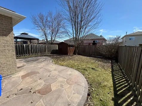 49 Catherine Drive Barrie ON L4N 0Y5