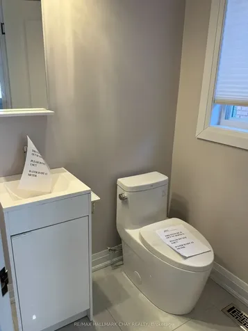 49 Catherine Drive Barrie ON L4N 0Y5