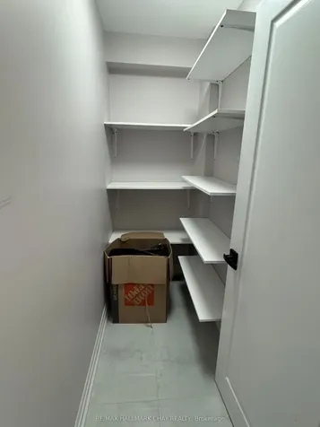 49 Catherine Drive Barrie ON L4N 0Y5