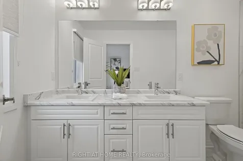 86 West Oak Trail Barrie ON L9J 0K8