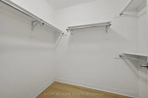 86 West Oak Trail Barrie ON L9J 0K8