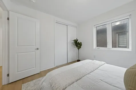 86 West Oak Trail Barrie ON L9J 0K8