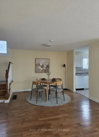 75 Corbett Drive Barrie ON L4M 5V5