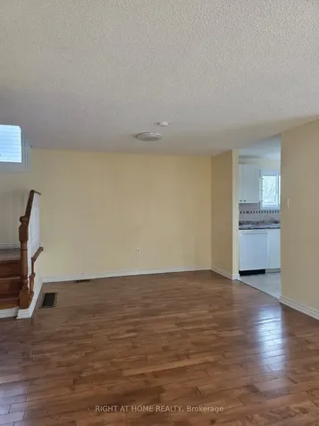 75 Corbett Drive Barrie ON L4M 5V5