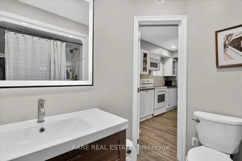 119 Essa Road Barrie ON L4N 3K8