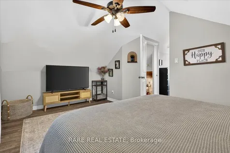 119 Essa Road Barrie ON L4N 3K8