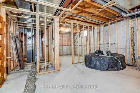 290 Country Lane Barrie ON L4N 5Z6