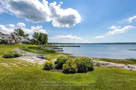 210 Wycliffe Cove N/a Tay ON L0K 2A0