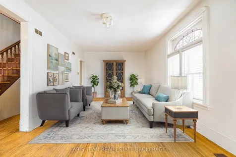 170 Kempenfelt Drive Barrie ON L4M 1C2