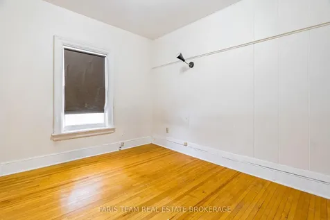 170 Kempenfelt Drive Barrie ON L4M 1C2