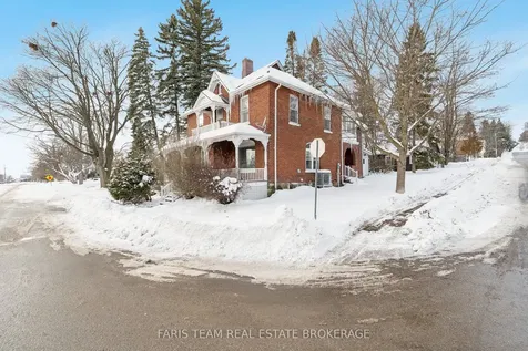 170 Kempenfelt Drive Barrie ON L4M 1C2