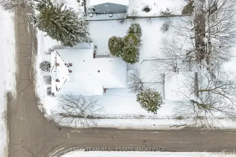 170 Kempenfelt Drive Barrie ON L4M 1C2