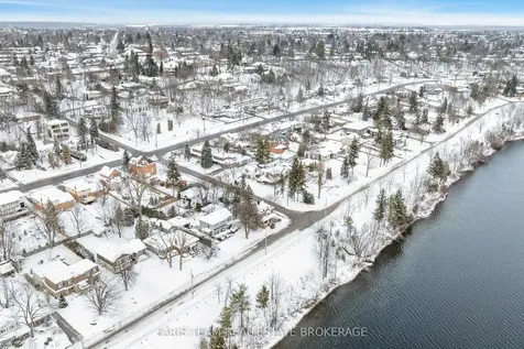 170 Kempenfelt Drive Barrie ON L4M 1C2