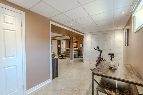 68 Coughlin Road Barrie ON L4N 0L5