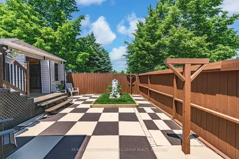 68 Coughlin Road Barrie ON L4N 0L5