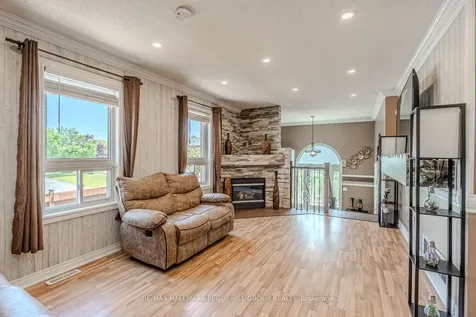 68 Coughlin Road Barrie ON L4N 0L5