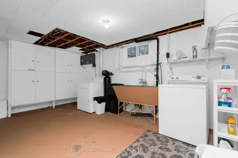 97 Napier Street Barrie ON L4M 1W6